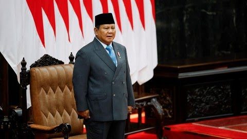 Presiden Prabowo Subianto akan pimpin upacara 17 Agustus untuk pertama kalinya. (Ajeng Dinar Ulfiana / POOL / AFP)