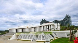 OIKN A- A+ GEDUNG IKN - Suasana di Ibu Kota Nusantara Kalimantan. Otoritas IKN minta penambahan anggaran untuk pembangunan gedung legislatif dan yudikatif.