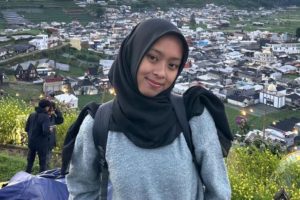 Mozza Axillia Gunarsa, gadis asal Semarang yang hilang selama setahun ternyata dibunuh pria teman dekatnya. Jasad korban ditemukan tinggal kerangka di Tol Jangli, Semarang. (Foto: Ist)