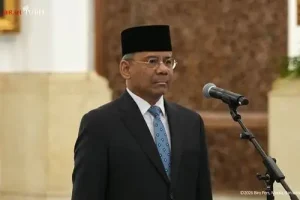 Suahasil Nazara saat dilantik sebagai Menteri Keuangan Republik Indonesia di Istana Negara, Senin (14/9/2026). (Foto: Biro Pers Setpres)